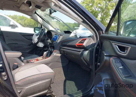 2021 Subaru Forester Sport из США, поврежденный, VIN JF2SKARC1MH517368